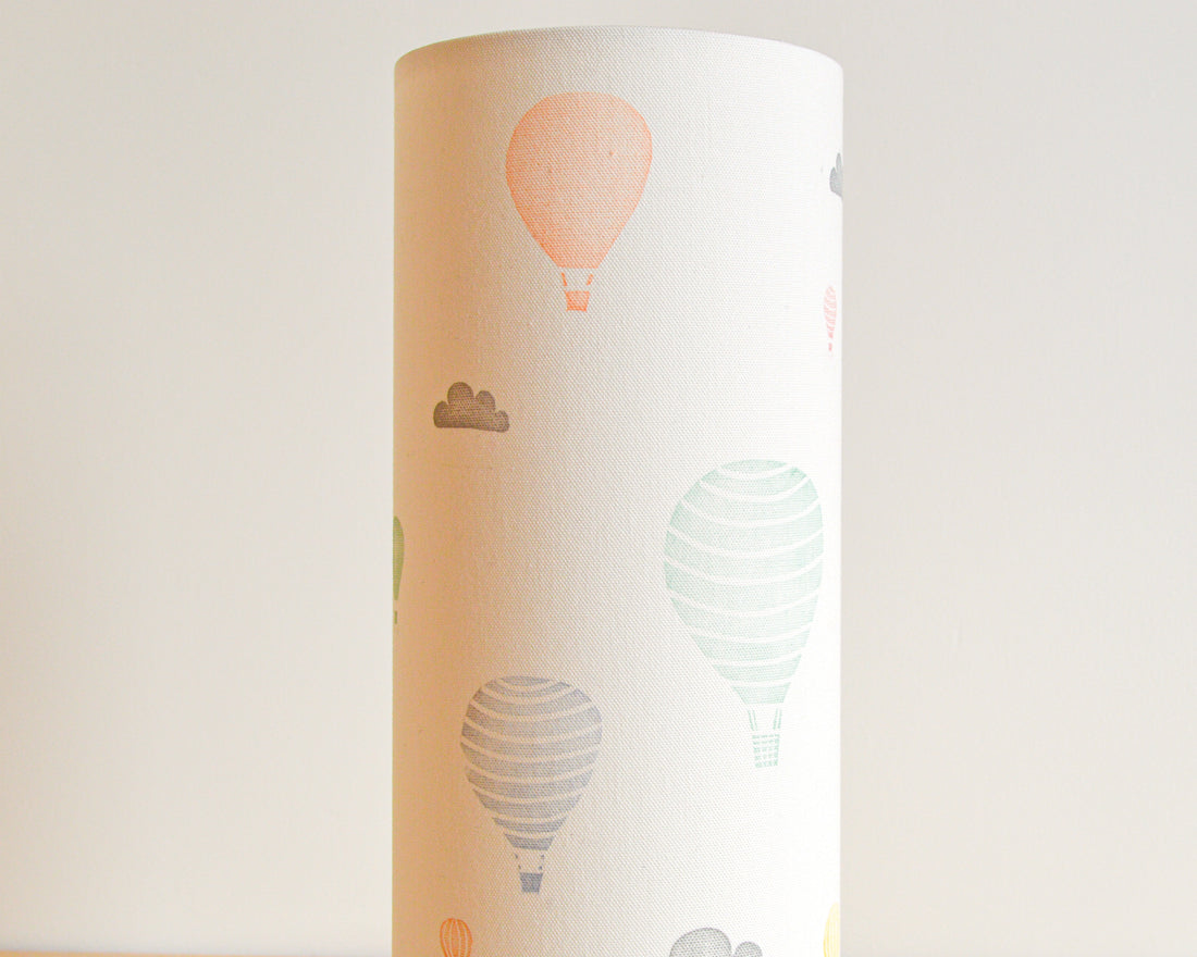 Hot air balloon nursery table lamp, with wooden base